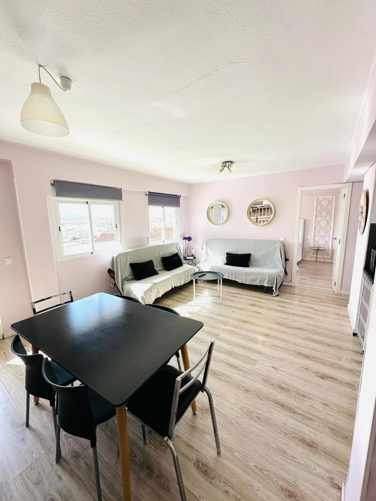 Imperium Apartamentos Centro Parking Gratis Mérida Ngoại thất bức ảnh