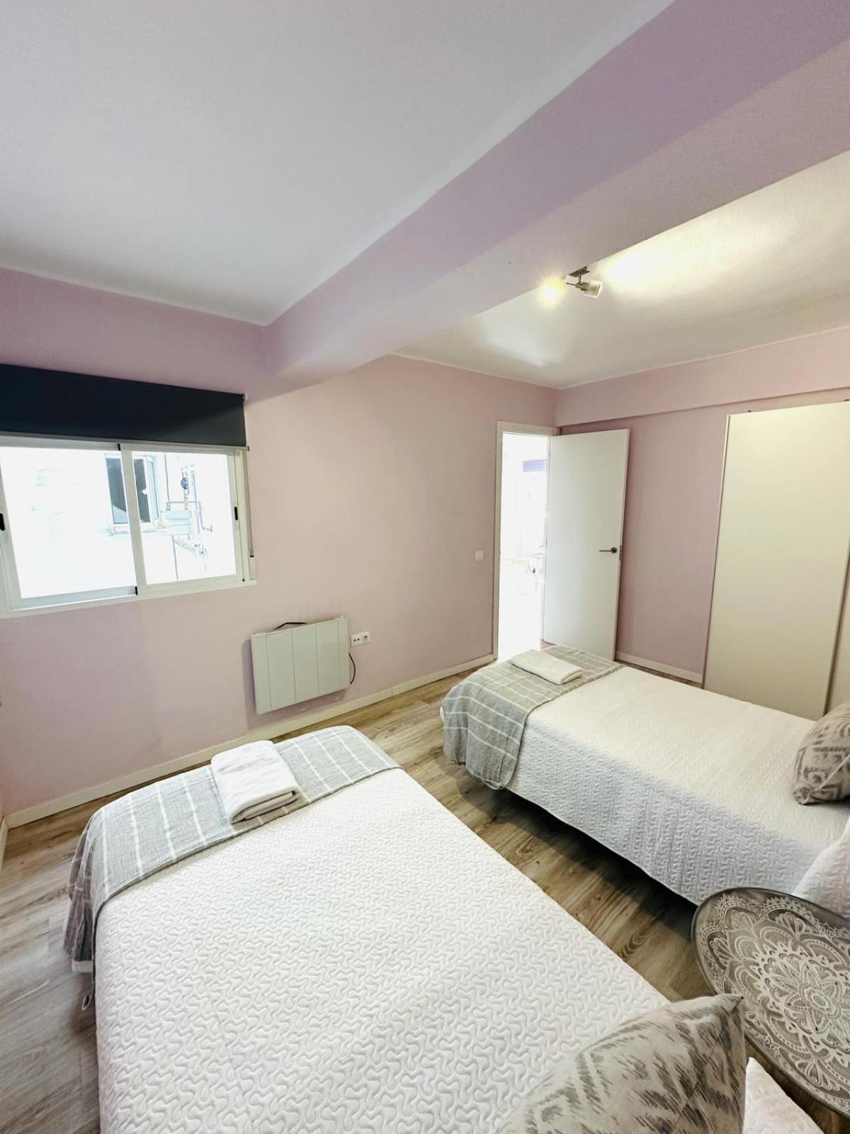 Imperium Apartamentos Centro Parking Gratis Mérida Ngoại thất bức ảnh