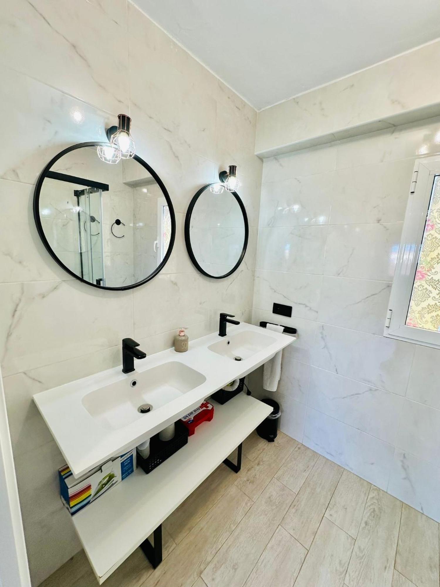 Imperium Apartamentos Centro Parking Gratis Mérida Ngoại thất bức ảnh